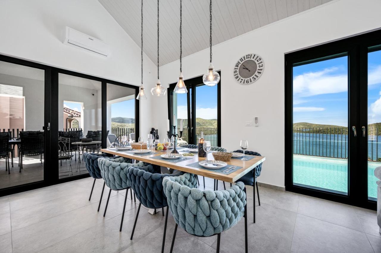 The Tinel Villa ซาบอริซ ภายนอก รูปภาพ